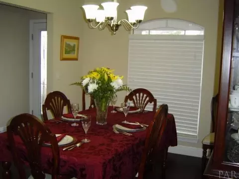 4933 Tributary Dr, Milton, FL 32570 photo 5