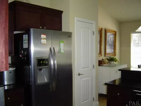 4933 Tributary Dr, Milton, FL 32570 photo 8