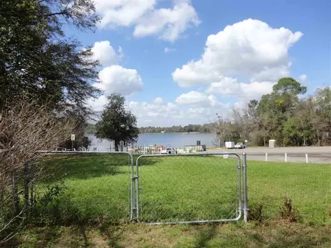 5171 Nimitz Rd, Milton, FL 32583 photo 3