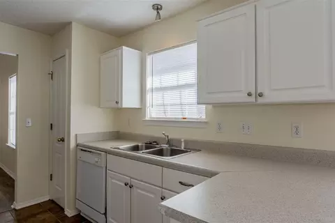 764 Hanley Downs Dr, Cantonment, FL 32533 photo 9