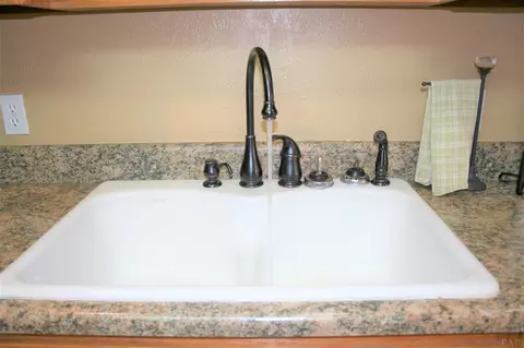5225 Emerald Dr, Pace, FL 32571 photo 9