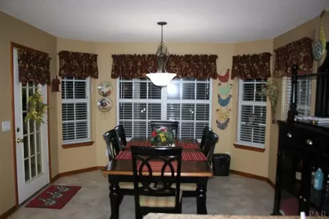 5225 Emerald Dr, Pace, FL 32571 photo 10
