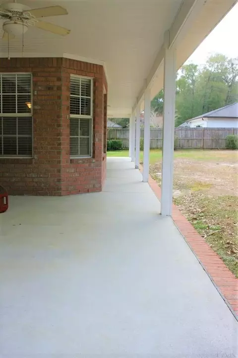 5225 Emerald Dr, Pace, FL 32571 photo 27