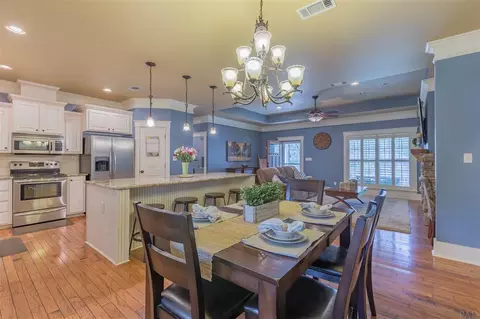 6714 Tyler Dr, Milton, FL 32570 photo 3