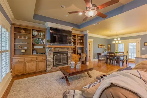 6714 Tyler Dr, Milton, FL 32570 photo 2