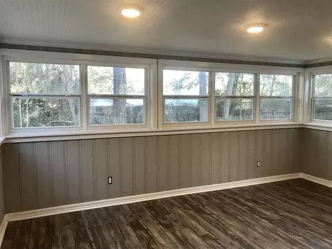 5358 Locklin Ave, Milton, FL 32570 photo 5