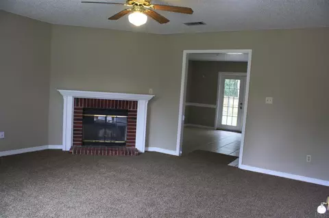 4420 Bayou Ridge Dr, Pace, FL 32571 photo 4