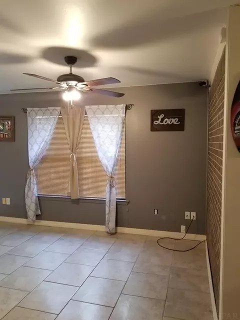 8322 Welcome Rd, Milton, FL 32583 photo 3
