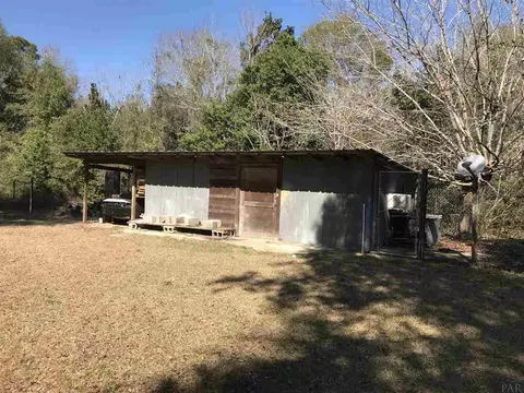5325 Cathy St, Milton, FL 32583 photo 4