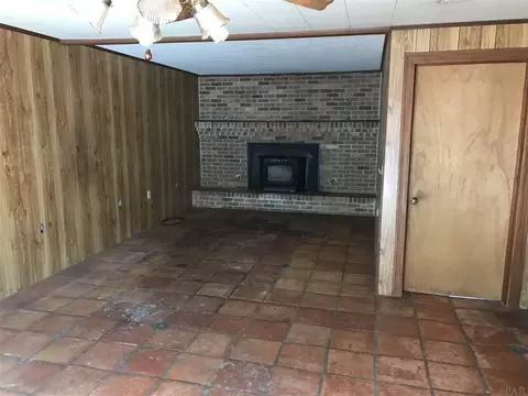 5325 Cathy St, Milton, FL 32583 photo 8