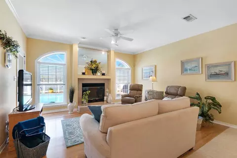 5655 Sandstone Dr, Pace, FL 32571 photo 15