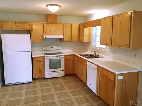6006 Cedar Tree Dr, Milton, FL 32570 photo 9