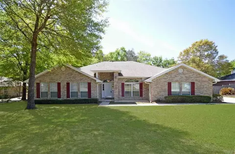 5982 Ridgeview Dr, Milton, FL 32570 photo 1