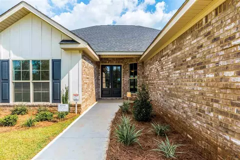 1735 Brightleaf Cir, Cantonment, FL 32533 photo 2