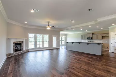1735 Brightleaf Cir, Cantonment, FL 32533 photo 7