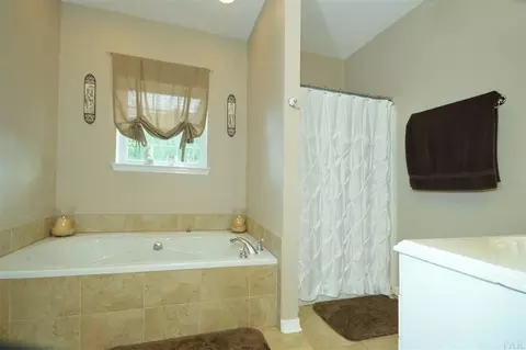 3581 Windsor Forest Ct, Pace, FL 32571 photo 24