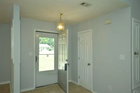5104 Trenton Dr, Pace, FL 32571 photo 2