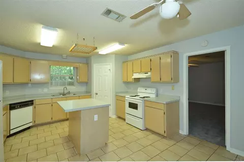 5104 Trenton Dr, Pace, FL 32571 photo 13