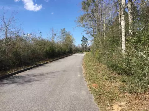 8578 Sweetwater Ln, Pace, FL 32571 photo 12