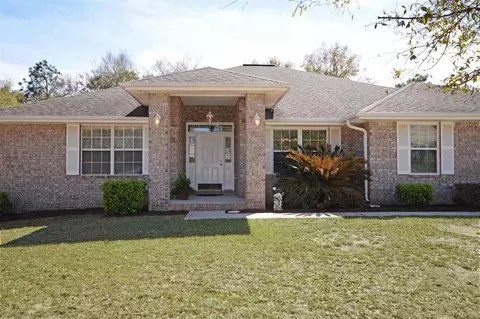 6010 Ridgeview Dr, Milton, FL 32570 photo 1