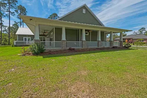 3174 Pineview Dr, Milton, FL 32583 photo 2