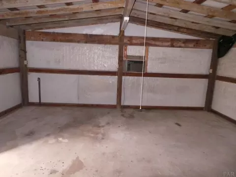 4851 Gilmore Rd, Holt, FL 32564 photo 9