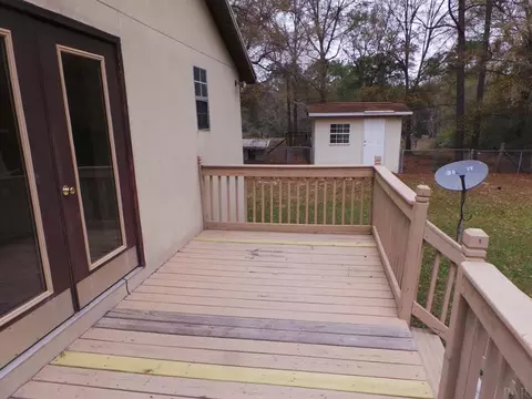 4851 Gilmore Rd, Holt, FL 32564 photo 5