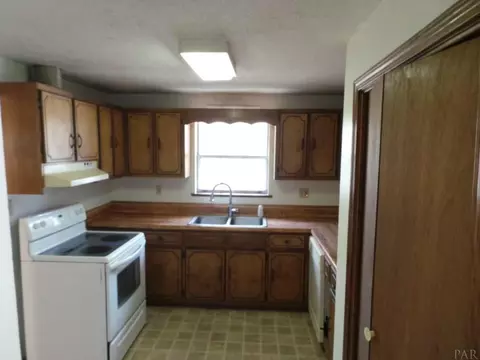 4851 Gilmore Rd, Holt, FL 32564 photo 16