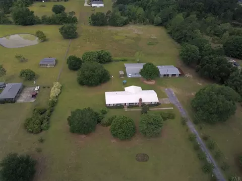 5909 Greenfield St, Pace, FL 32571 photo 2