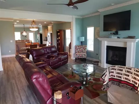 3304 Robinson Point Rd, Milton, FL 32583 photo 3