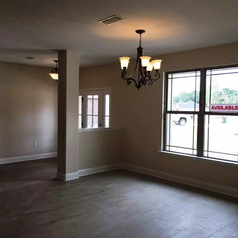 8947 Clearbrook Dr, Milton, FL 32583 photo 3