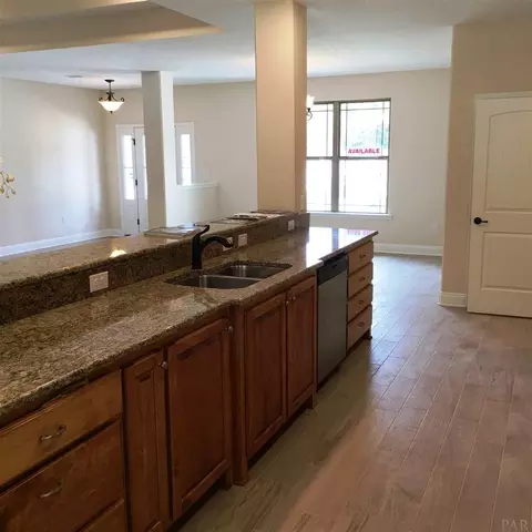 8947 Clearbrook Dr, Milton, FL 32583 photo 5