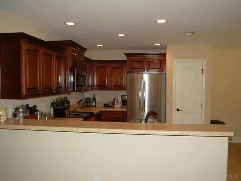8866 Gristmill Way, Milton, FL 32583 photo 4