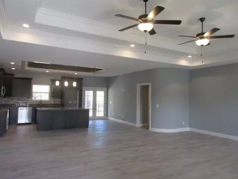 2152 Trevor Cir, Milton, FL 32583 photo 5