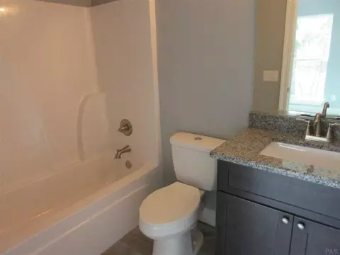 2152 Trevor Cir, Milton, FL 32583 photo 36