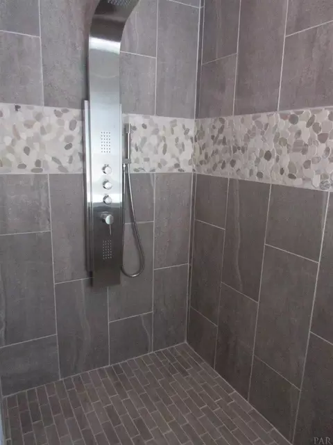 2152 Trevor Cir, Milton, FL 32583 photo 31