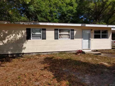 6472 Cedar St, Milton, FL 32570 photo 1