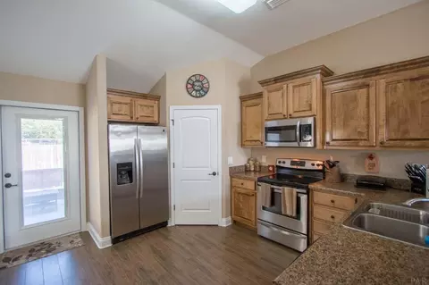 4763 Covenant Cir, Pace, FL 32571 photo 5
