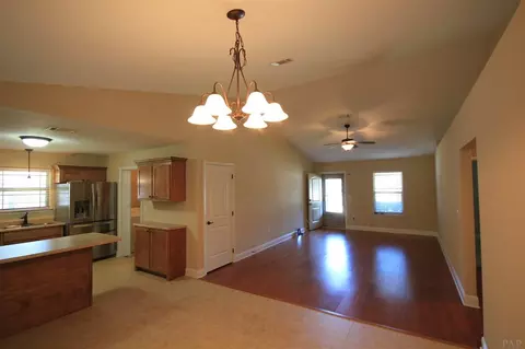 4931 Covenant Cir, Pace, FL 32571 photo 6