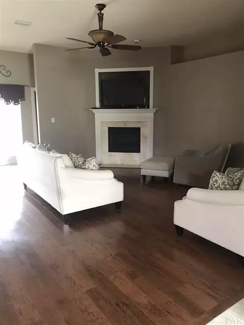 4267 Lancaster Gate Dr, Pace, FL 32571 photo 9