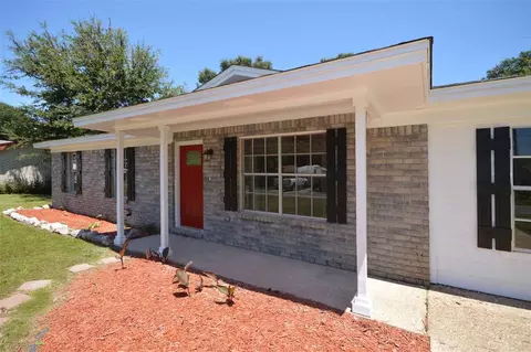 4441 Pine Villa Cir, Pace, FL 32571 photo 2