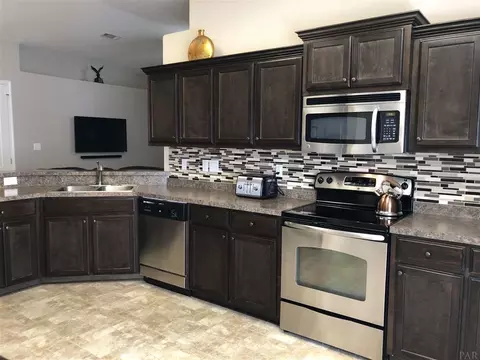 3396 Wasatch Range Loop, Pensacola, FL 32526 photo 10