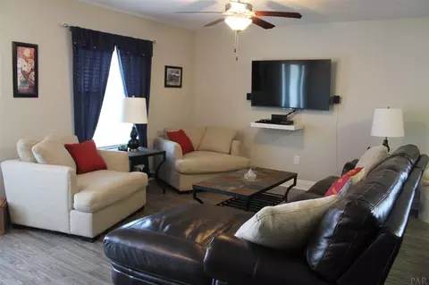 4771 Covenant Cir, Pace, FL 32571 photo 3