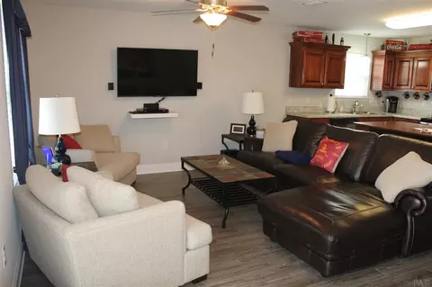 4771 Covenant Cir, Pace, FL 32571 photo 4