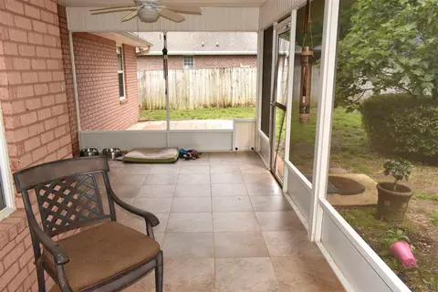 4204 Lancaster Gate Dr, Pace, FL 32571 photo 17