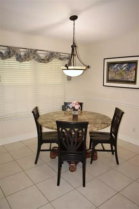 4204 Lancaster Gate Dr, Pace, FL 32571 photo 13