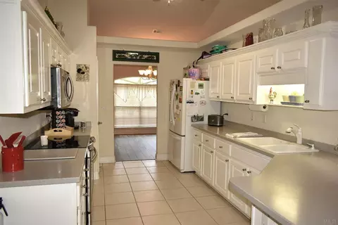 4204 Lancaster Gate Dr, Pace, FL 32571 photo 10