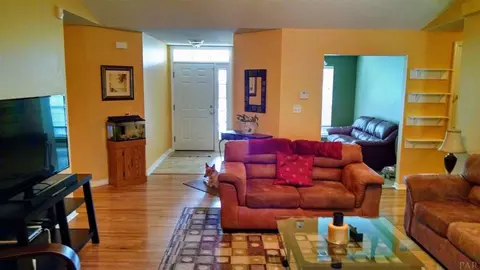 6180 Red Tail Dr, Milton, FL 32570 photo 4