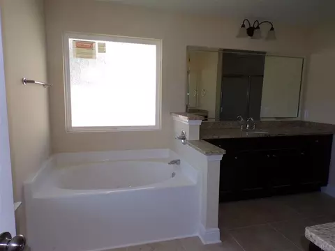 5855 Dunridge Dr, Pace, FL 32571 photo 9