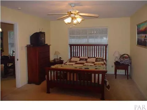 4855 Shane Way, Pace, FL 32571 photo 12
